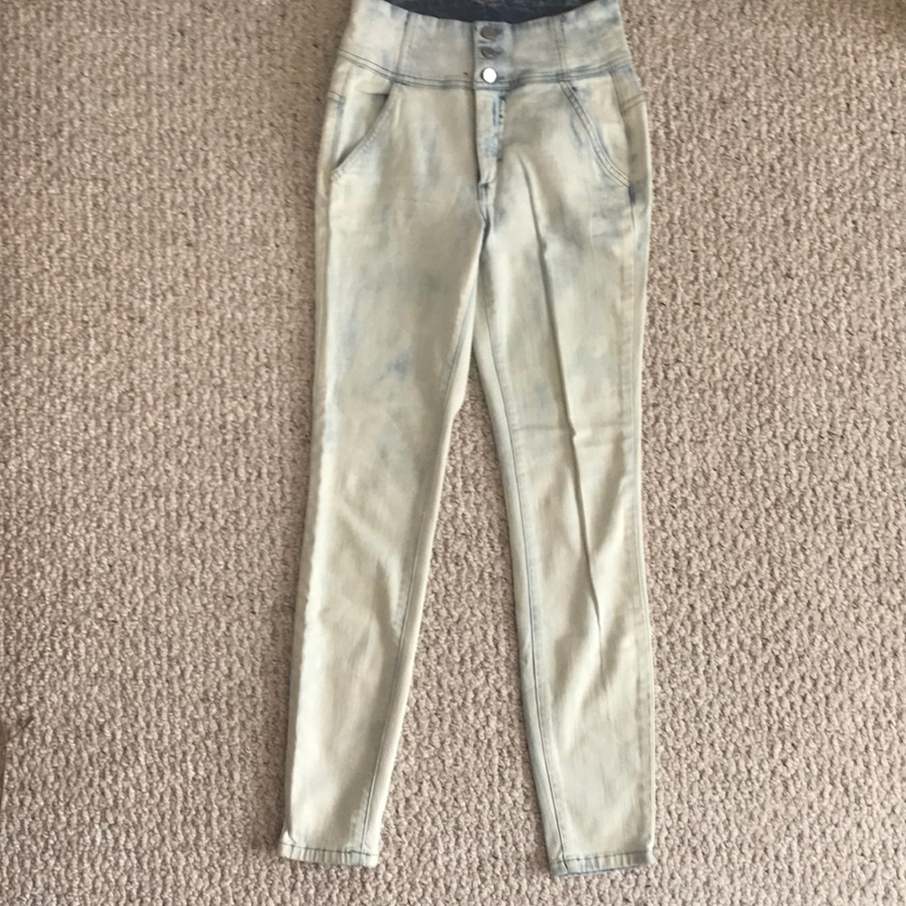 High waisted Bebe skinny jeans denim wash